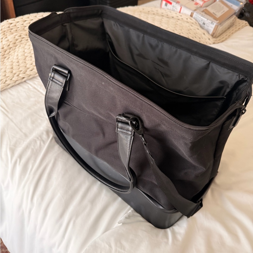 BEIS Black Travel Bag